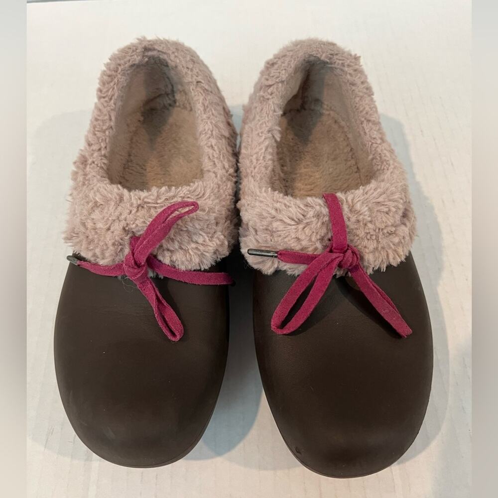 Crocs Women’s Gretel Faux Fur Slip On Brown & Beige Clogs Comfort Shoes Size‎ 7